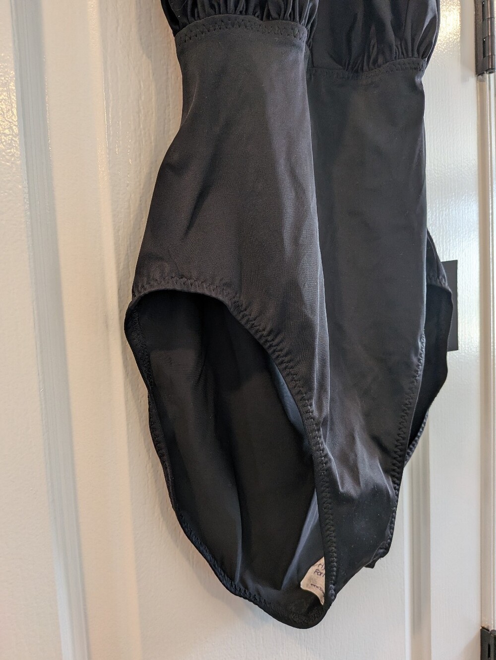 Norma Kamali Halter One Piece Swimsuit Black Plunge Minimalist Luxury Size M NWT - Picture 8 of 16